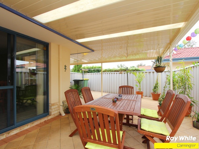 13/5-9 Herndon Close, Cannington WA 6107