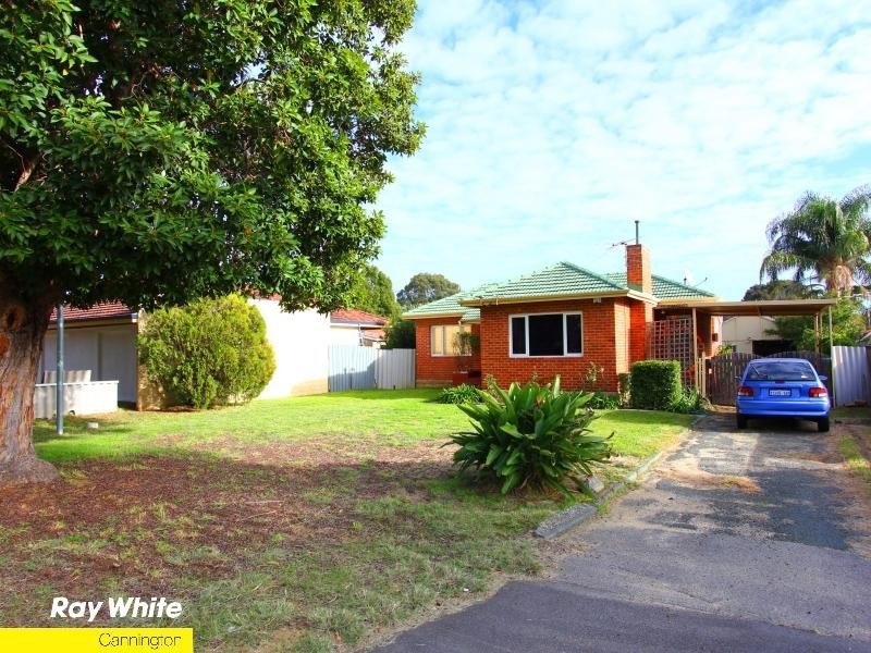 10 Saturn St, Beckenham WA 6107