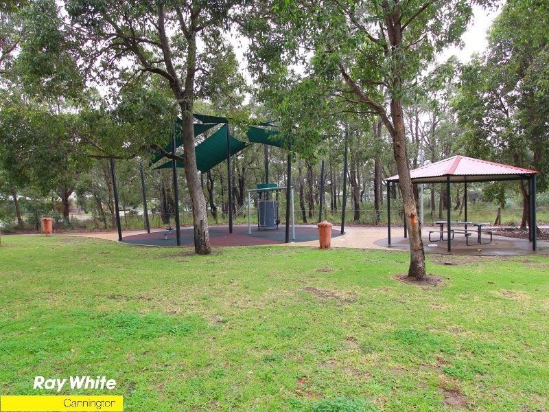 36 Rochester Ave, Beckenham WA 6107