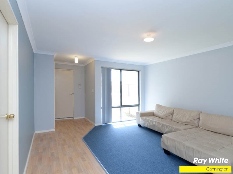 71 Cross Street, Queens Park WA 6107