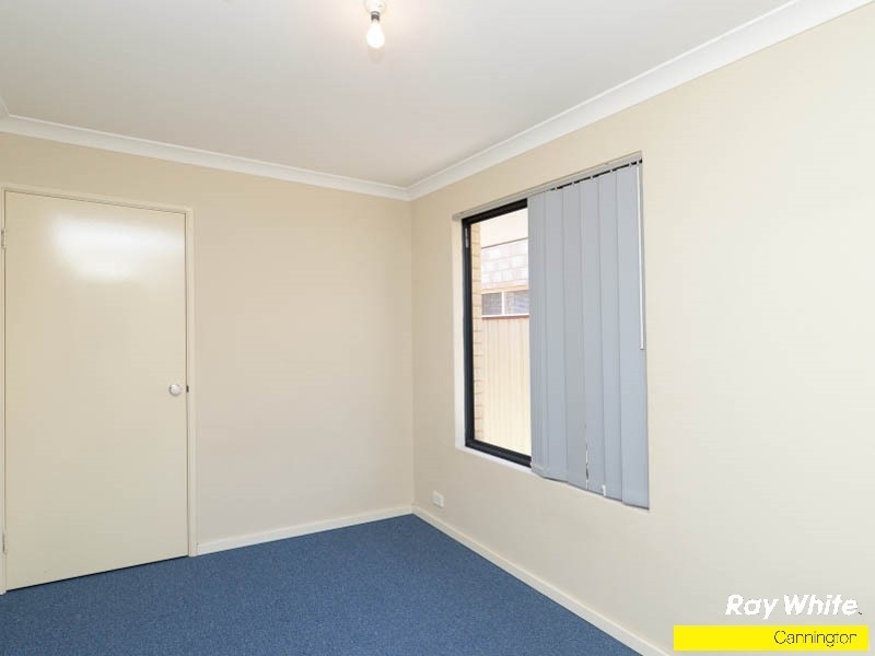 71 Cross Street, Queens Park WA 6107