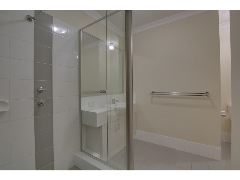 1/73 Station Street, Cannington WA 6107