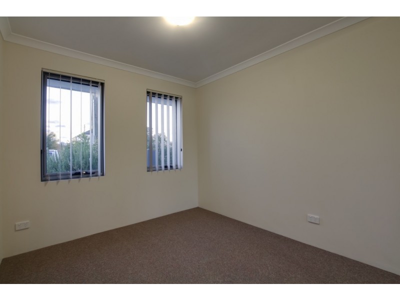 1/73 Station Street, Cannington WA 6107