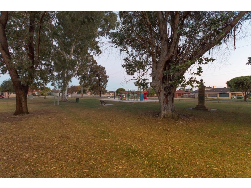 1/73 Station Street, Cannington WA 6107