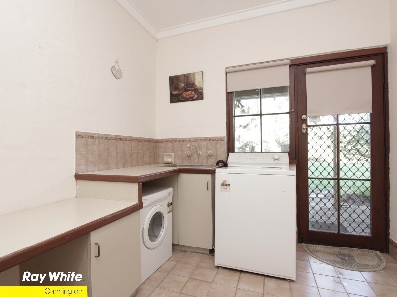 147 Crawford St, East Cannington WA 6107