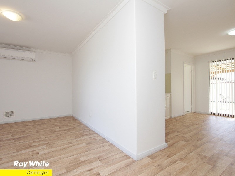 1/7 Sitka Place, Cannington WA 6107
