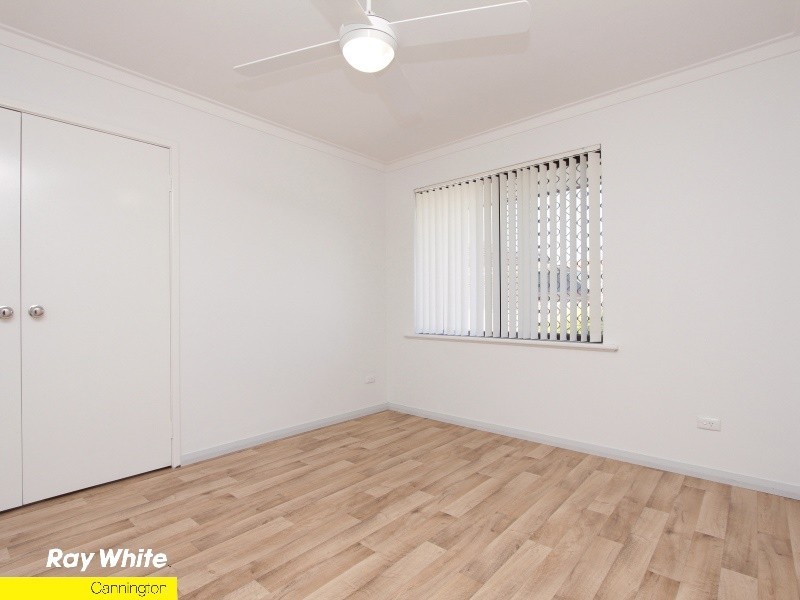 1/7 Sitka Place, Cannington WA 6107