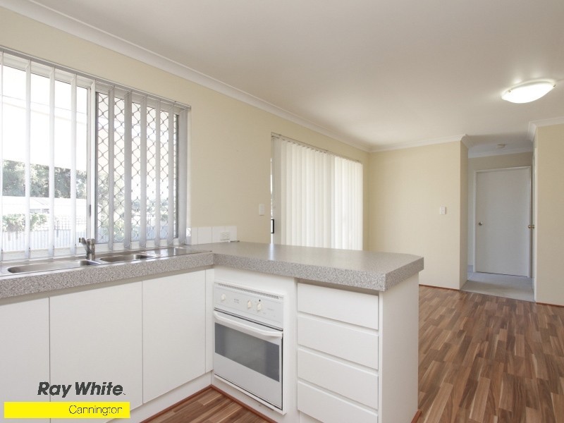 14 Phoenix Drive, Kenwick WA 6107