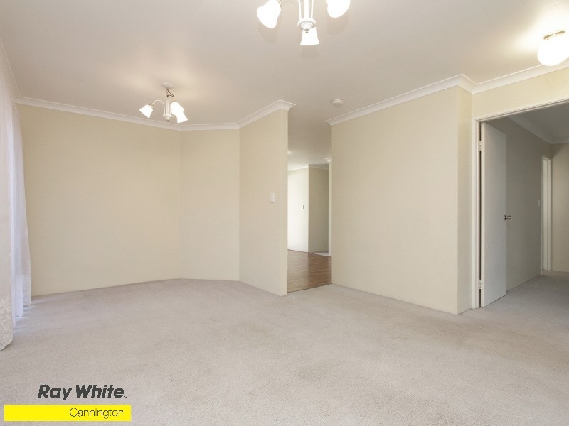 14 Phoenix Drive, Kenwick WA 6107