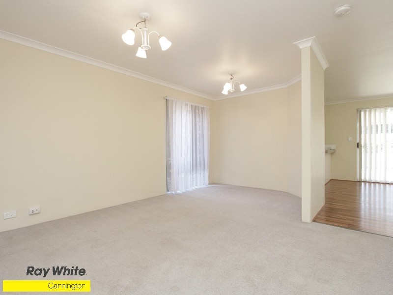 14 Phoenix Drive, Kenwick WA 6107