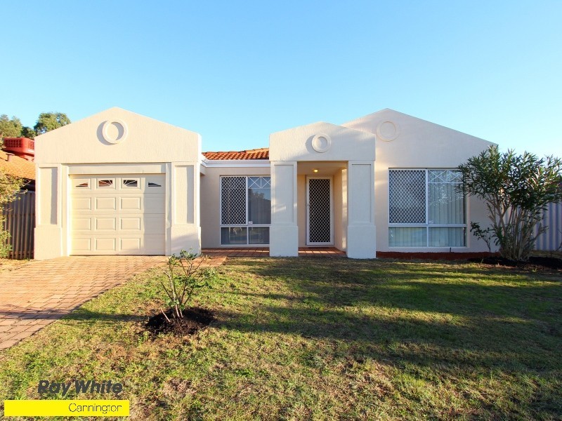 14 Phoenix Drive, Kenwick WA 6107