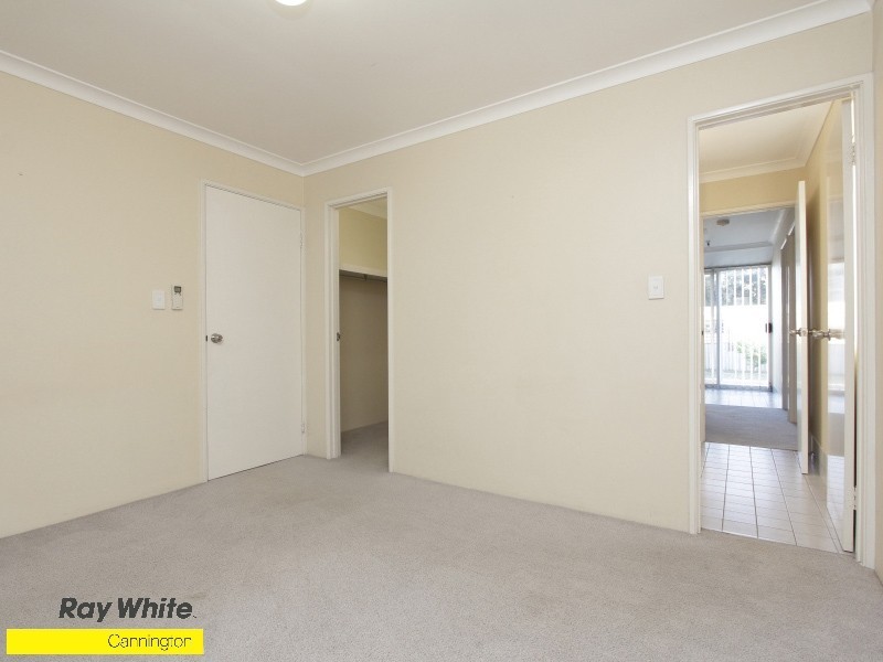 14 Phoenix Drive, Kenwick WA 6107