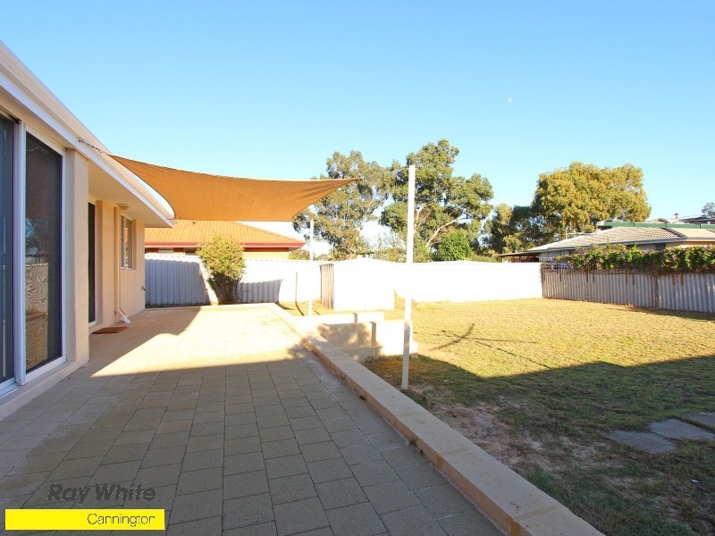 14 Phoenix Drive, Kenwick WA 6107