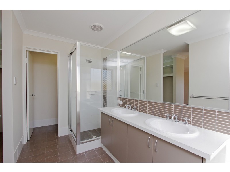 39a Fitzroy Street, Queens Park WA 6107