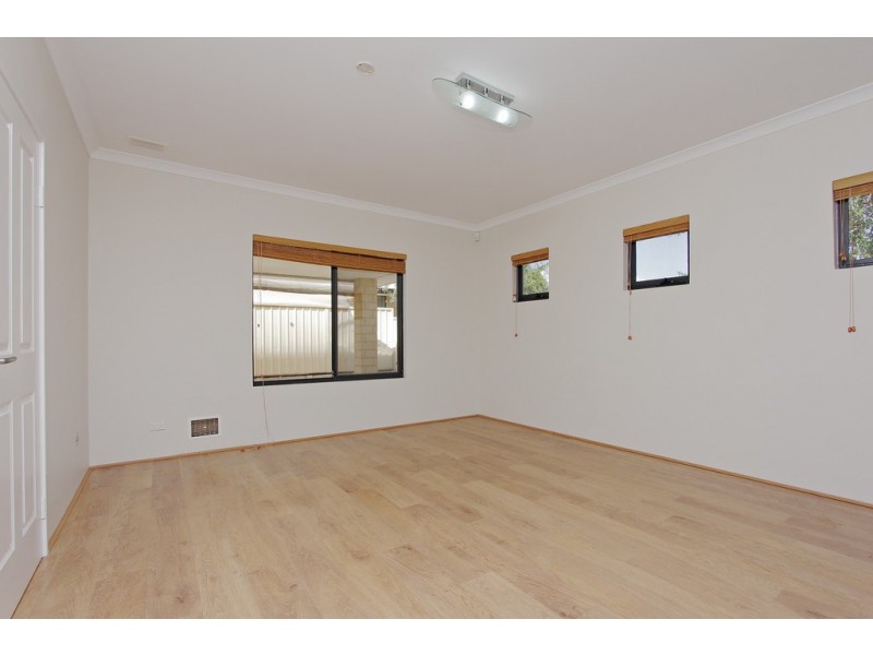 39a Fitzroy Street, Queens Park WA 6107