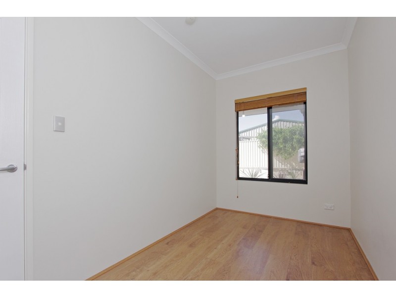 39a Fitzroy Street, Queens Park WA 6107