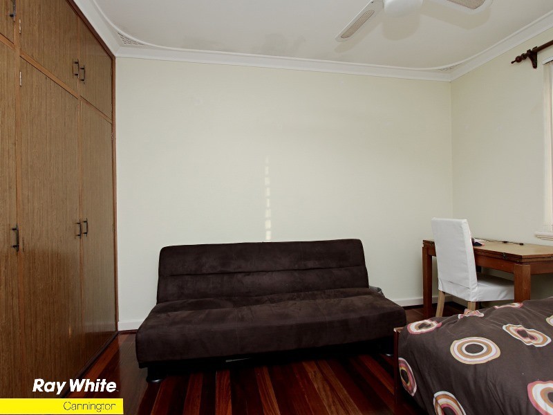 36b Manning Rd, Cannington WA 6107