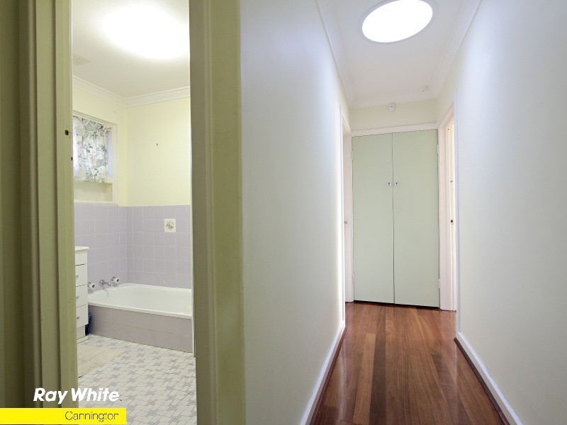 36b Manning Rd, Cannington WA 6107