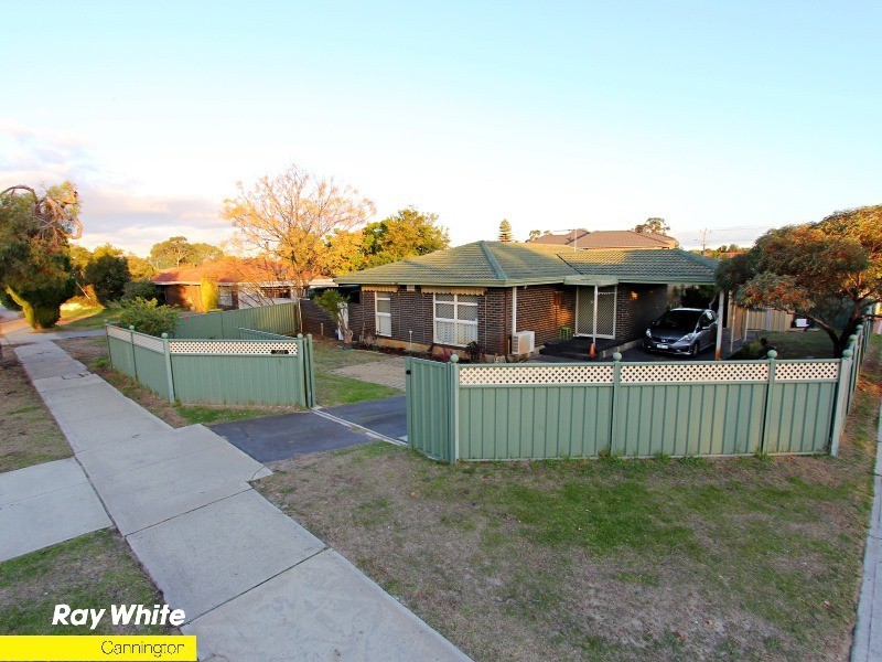 36b Manning Rd, Cannington WA 6107