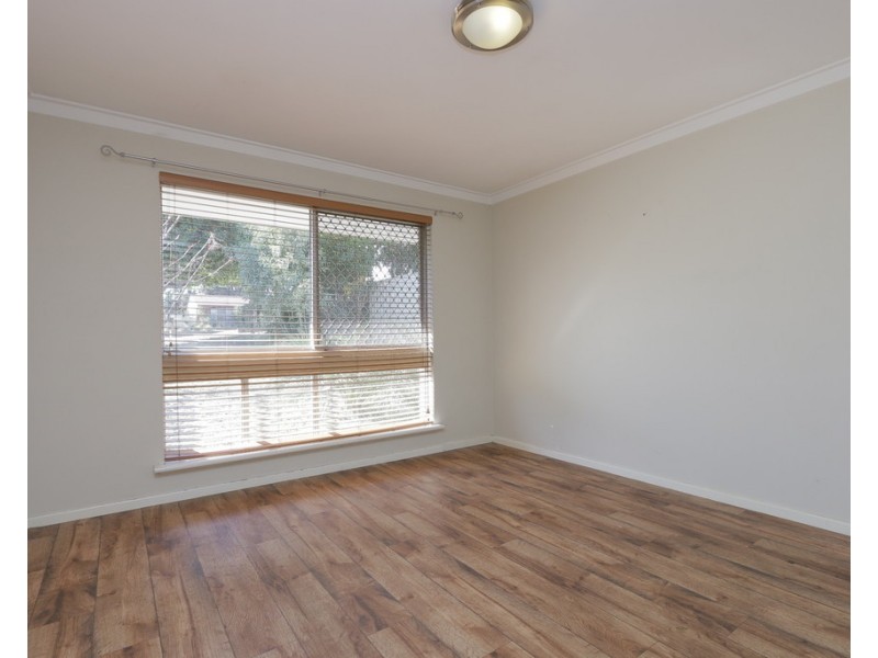 13 McBain Court, Langford WA 6147