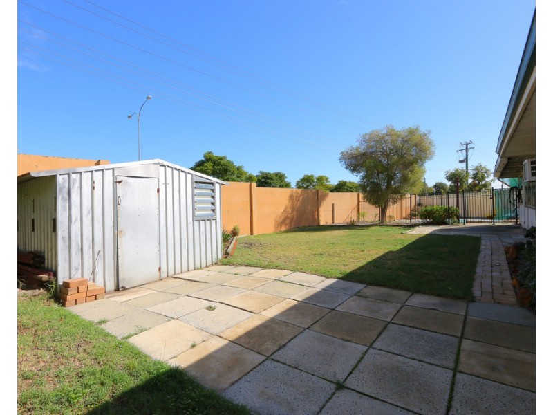 13 McBain Court, Langford WA 6147