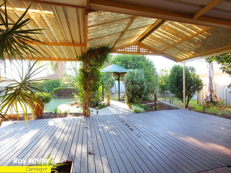 6 Bush Close, Beckenham WA 6107