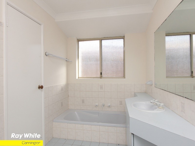 6 Bush Close, Beckenham WA 6107