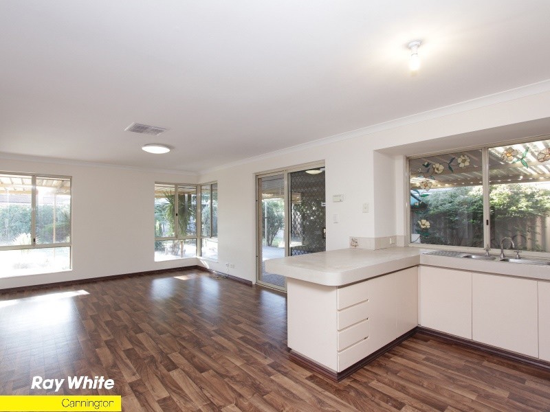 6 Bush Close, Beckenham WA 6107