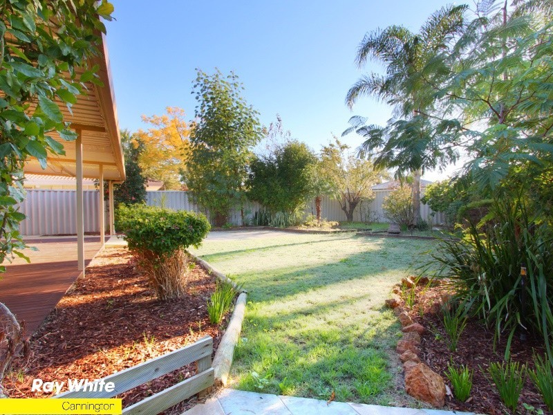 6 Bush Close, Beckenham WA 6107