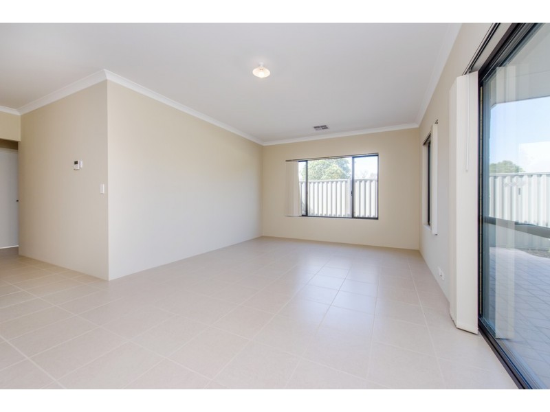 6/15 Peckham Street, Beckenham WA 6107