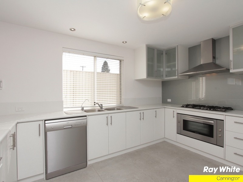 19A Fern Road, Wilson WA 6107