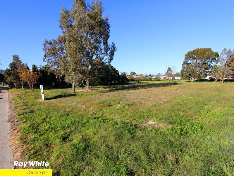 31 Dellar Road, Maddington WA 6109