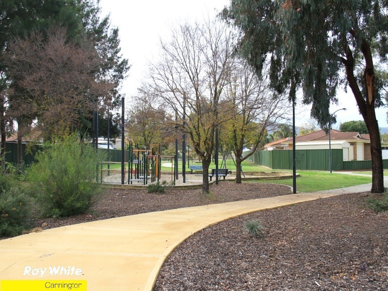 31 Dellar Road, Maddington WA 6109