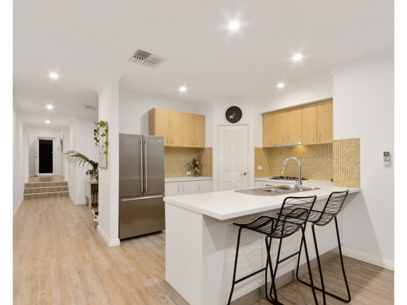 42b Ellam Street, St James WA 6102
