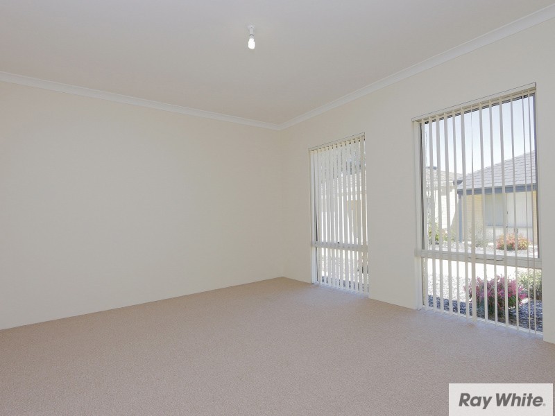 4/7 Leslie Street, Cannington WA 6107