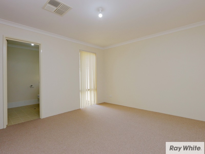 4/7 Leslie Street, Cannington WA 6107