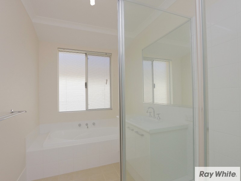 4/7 Leslie Street, Cannington WA 6107