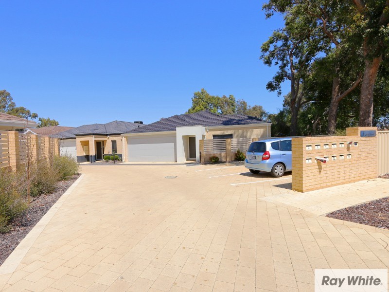 4/7 Leslie Street, Cannington WA 6107