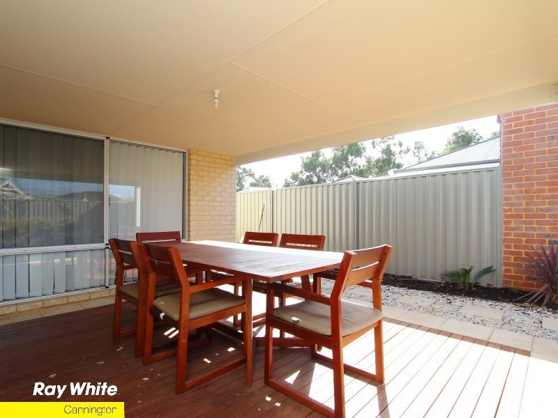 7 Gilman Court, Piara Waters WA 6112