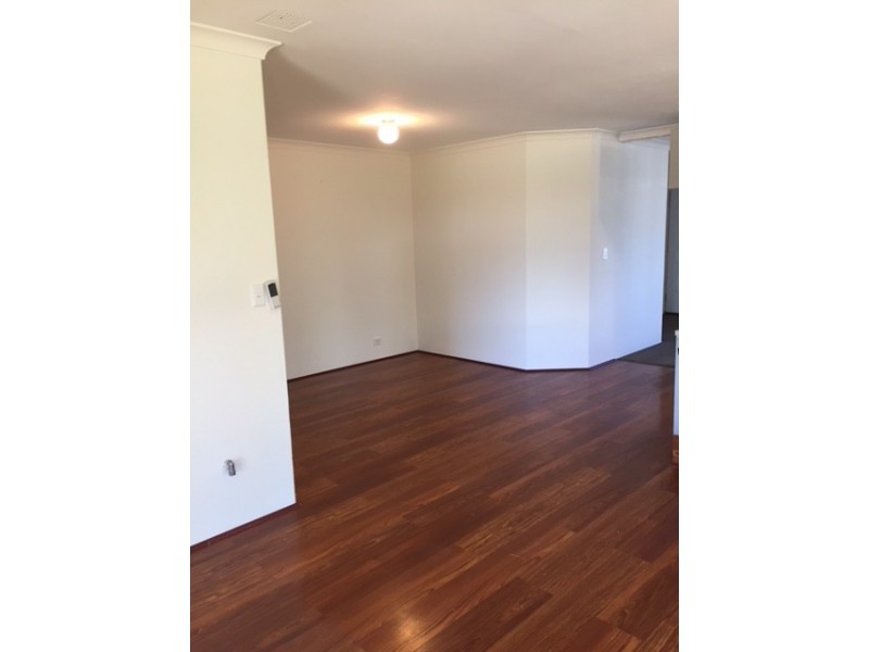 6 Bellata Place, Kenwick WA 6107