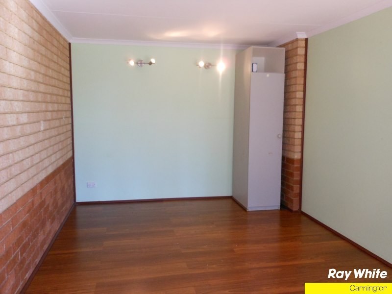6 Bellata Place, Kenwick WA 6107