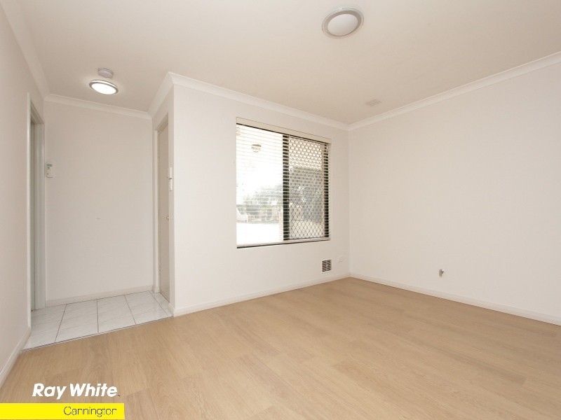 1/285 Wharf Street, Queens Park WA 6107