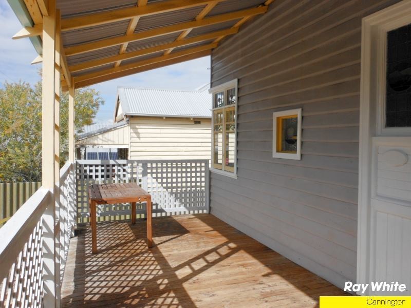 91 Kitchener Avenue, Victoria Park WA 6100