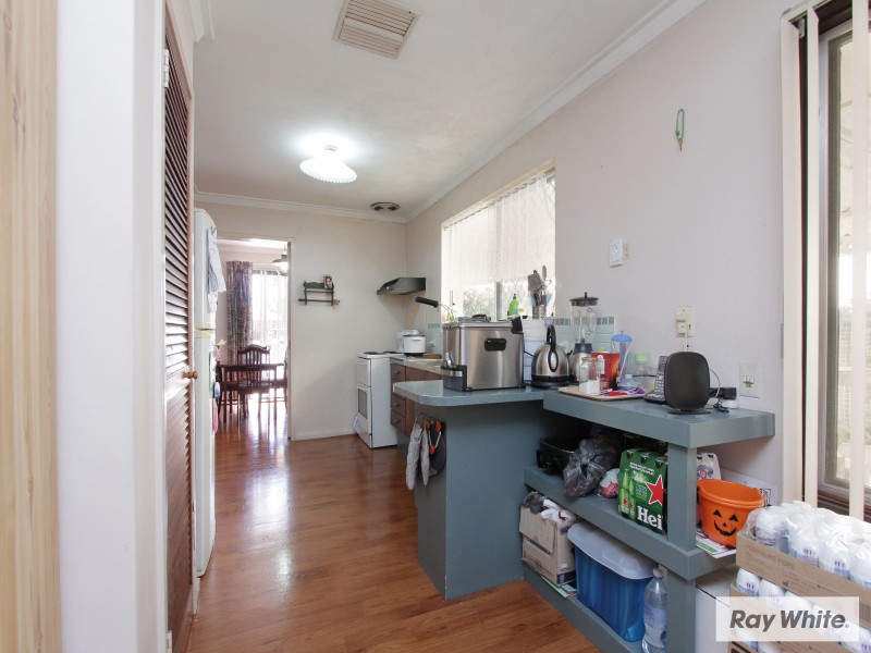 11 Eclipse Way, Beckenham WA 6107