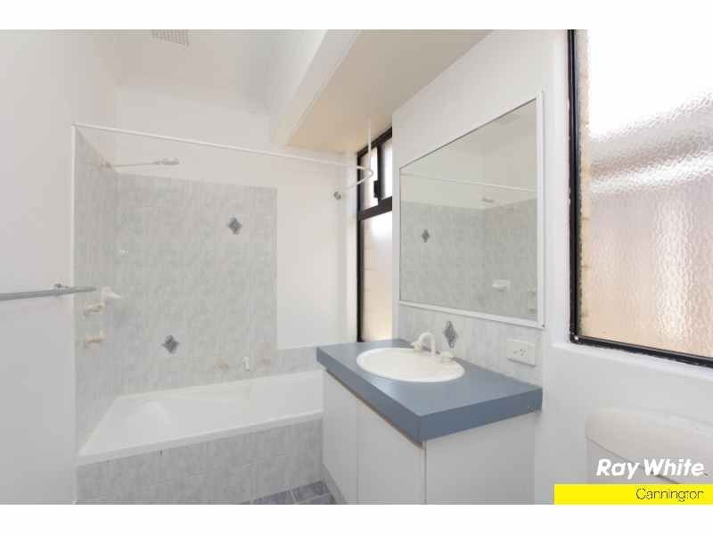 7 Trayner Street, Gosnells WA 6110