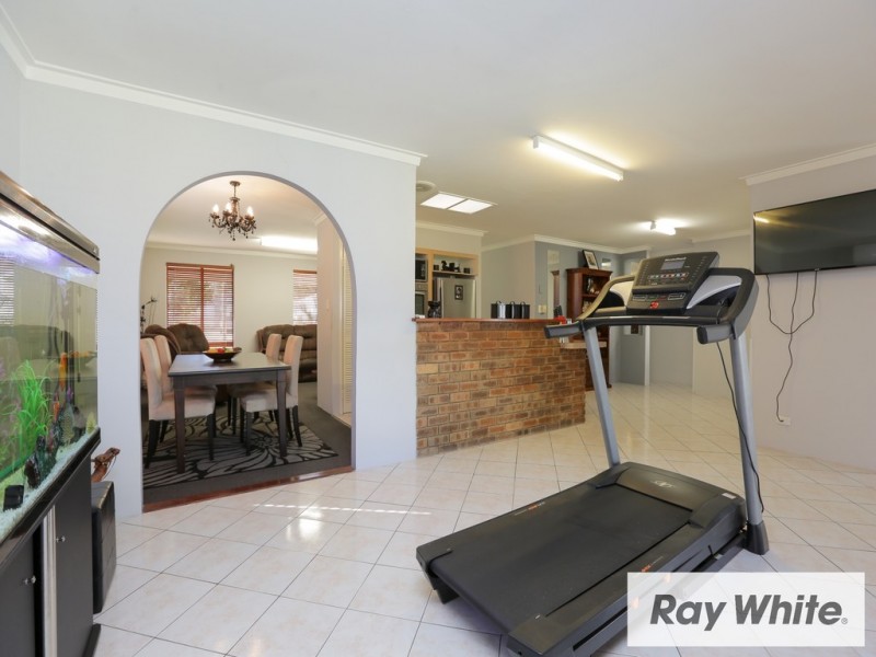 122 Lacey Street, Beckenham WA 6107