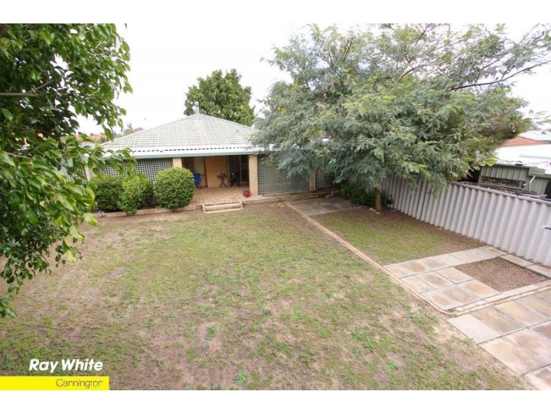 22 Mulline Ct, Maddington WA 6109