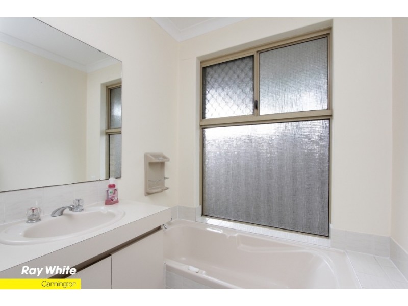 22 Mulline Ct, Maddington WA 6109