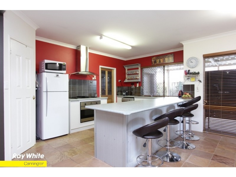 484 Railway Parade, Beckenham WA 6107