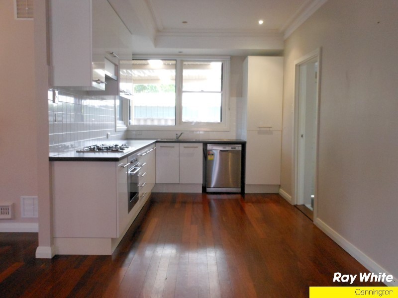 4 Waldon Street, Wilson WA 6107